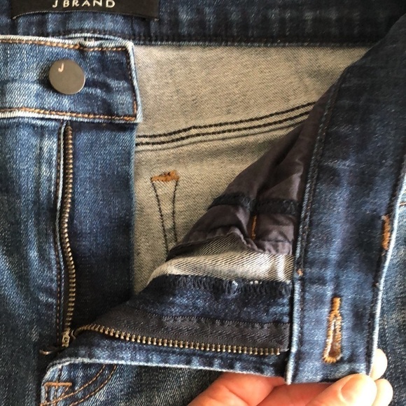 J Brand High Waisted Ankle Jean Destroyed Knee Blue Stretch Denim Size 27 Skinny - Picture 8 of 16